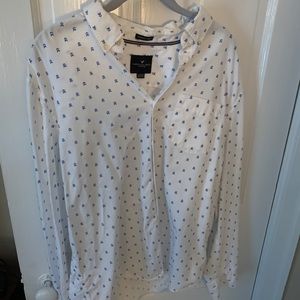 American Eagle button up shirt